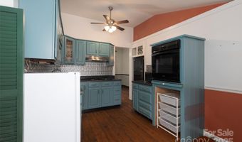 1229 Poplar St, Albemarle, NC 28001