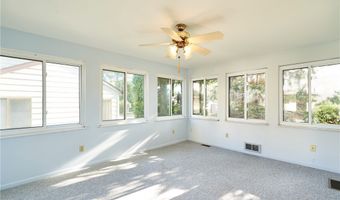 59 Tudor Ln, Kent, OH 44240