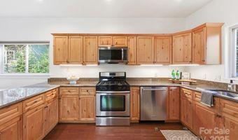 59 Morningside Dr, Asheville, NC 28806