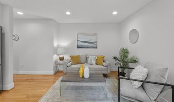 1627 HOLBROOK St NE 2, Washington, DC 20002