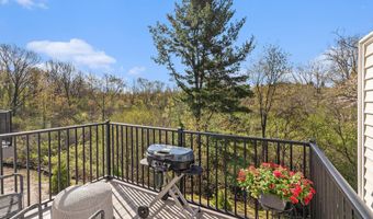 2759 Bristol Ridge Dr, Ann Arbor, MI 48105