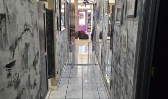 520 W Main St, Artesia, NM 88210