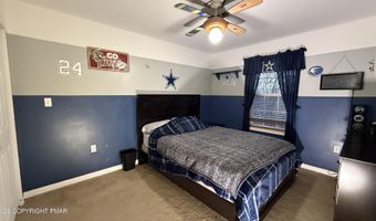 14 W Chickadee Ln, Albrightsville, PA 18210