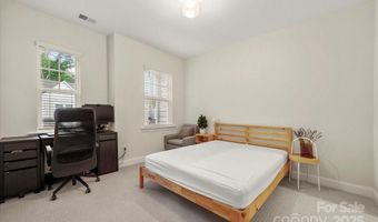 5021 Catterick Ct, Charlotte, NC 28226