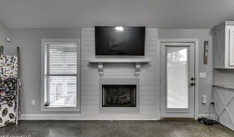 730 Sawgrass Lakes Dr, Brandon, MS 39042