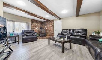 23 Bardsley St, Acushnet, MA 02743