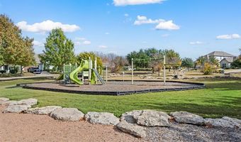 336 Parkview Dr, Aledo, TX 76008