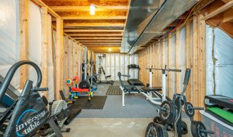 550 25th St SE, Altoona, IA 50009