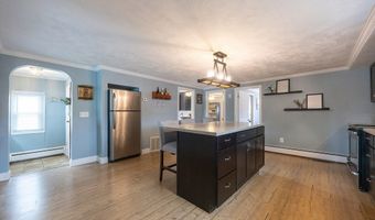 9 Pequot Ave, Cumberland, RI 02864