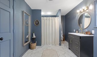 91 Kay Ln, Anderson, MO 64831