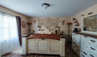 2623 Hatch N Pkwy, Baxley, GA 31513