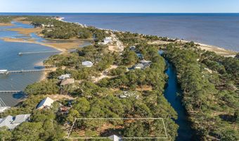 160 Harbor Cir, Alligator Point, FL 32346