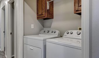 637 W 30th St, Baxter Springs, KS 66713