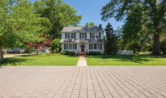 209 Randolph Cir, Ashland, VA 23005