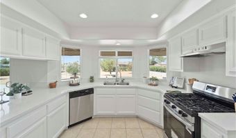10721 Jamul Rd, Apple Valley, CA 92308