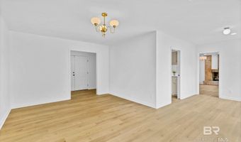 18 Rollins Pl, Atmore, AL 36502