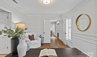 1811 Manor Mill Rd, Charlotte, NC 28226