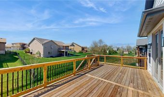 4482 NW 164th St, Clive, IA 50325