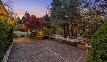 470 E California Ave, Arcata, CA 95521
