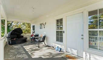 202 Oak St, Anderson, MO 64831