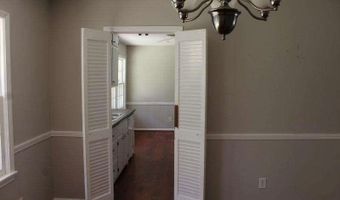 3966 Shadowbrook Pl, Decatur, GA 30034