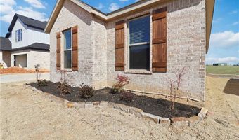 7014 Orange Ave, Bentonville, AR 72713