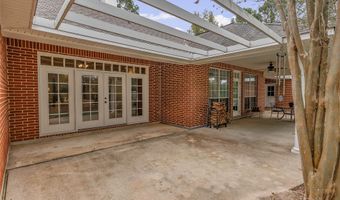 400 Crouch Rd, Benton, LA 71006