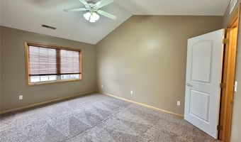 2005 SW 35th St 1003, Ankeny, IA 50023