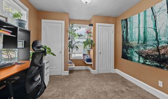 834 W GRANT St, Appleton, WI 54914