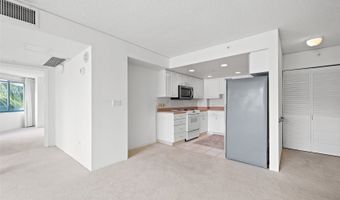 1314 Kalakaua Avenue 413, Honolulu, HI 96826