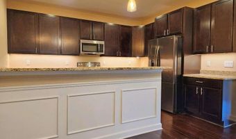 5643 Arbor Chase Dr, Ann Arbor, MI 48103