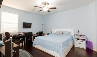 10034 White Mulberry Dr, Las Vegas, NV 89148