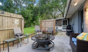 306 GRIMES Dr, Auburndale, FL 33823