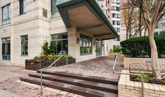 851 N GLEBE Rd 1011, Arlington, VA 22203