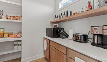 50311 Prairie Point Ct, Ames, IA 50014