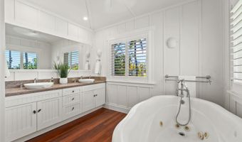 810 N Kalaheo Ave F, Kailua, HI 96734