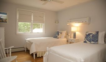 67 Spyglass Hill Rd, Barnstable, MA 02630