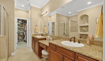 5312 Golden Isles Dr, Apollo Beach, FL 33572