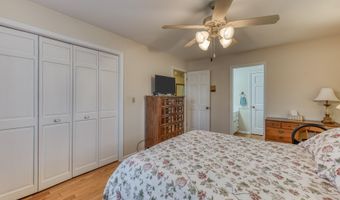 19166 Stone Mountain Rd, Abingdon, VA 24210