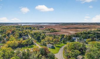 42362 N Poplar St, Antioch, IL 60002