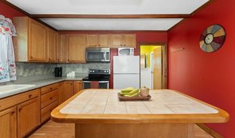 5 Eden Ct, Attleboro, MA 02703