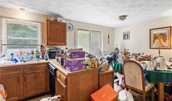 11 Sandy Ln, Burrillville, RI 02830