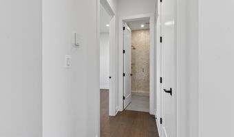 861 N MANCHESTER St, Arlington, VA 22205