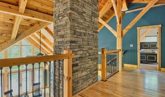 33 Maclean Rd, Alstead, NH 03602