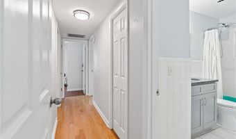 621 ELLSWORTH St, Altamonte Springs, FL 32701