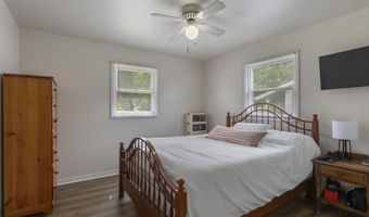 102 McConkey Ave, Barboursville, WV 25504