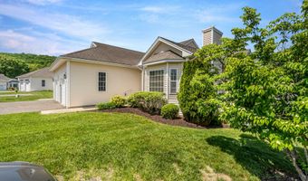 37 September Ln 37, Beacon Falls, CT 06403