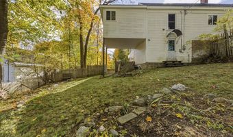 227 High St, Belfast, ME 04915