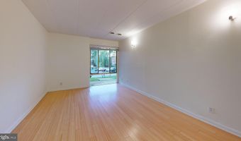 5711 INDIAN Ct 189, Alexandria, VA 22303