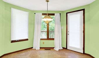 50 Charing Cross Rd, Indianapolis, IN 46217